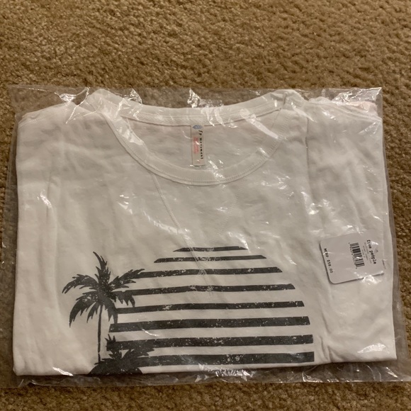 NWT Free people Miami combo top size small - Picture 2 of 2